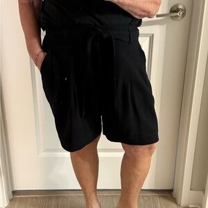 Brochu Walker Designer Verna Shorts with Belt black blend size large